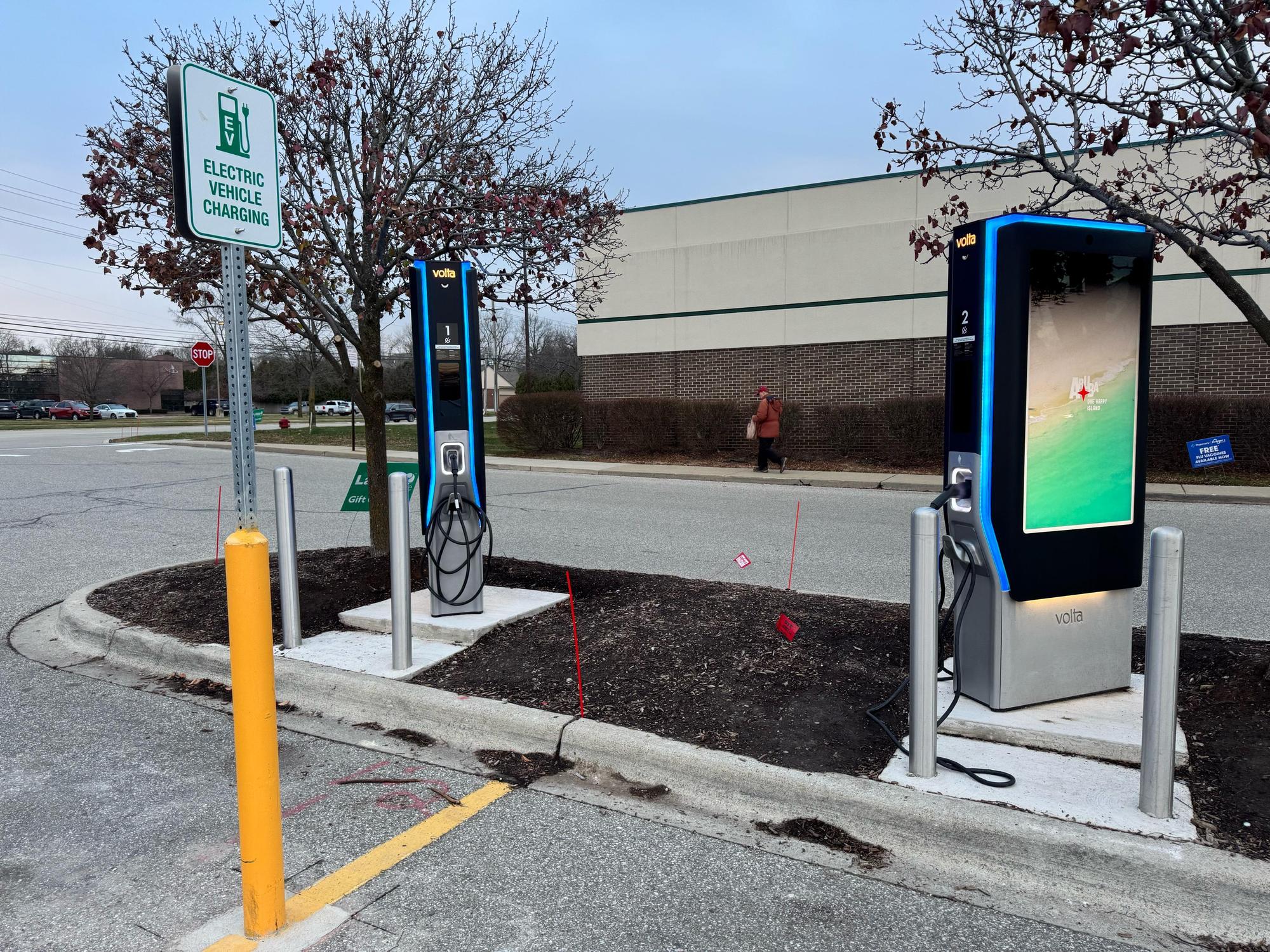 Volta (now Shell Recharge) Level 2 charging stations in the Kroger parking lot on East Long Lake Road
